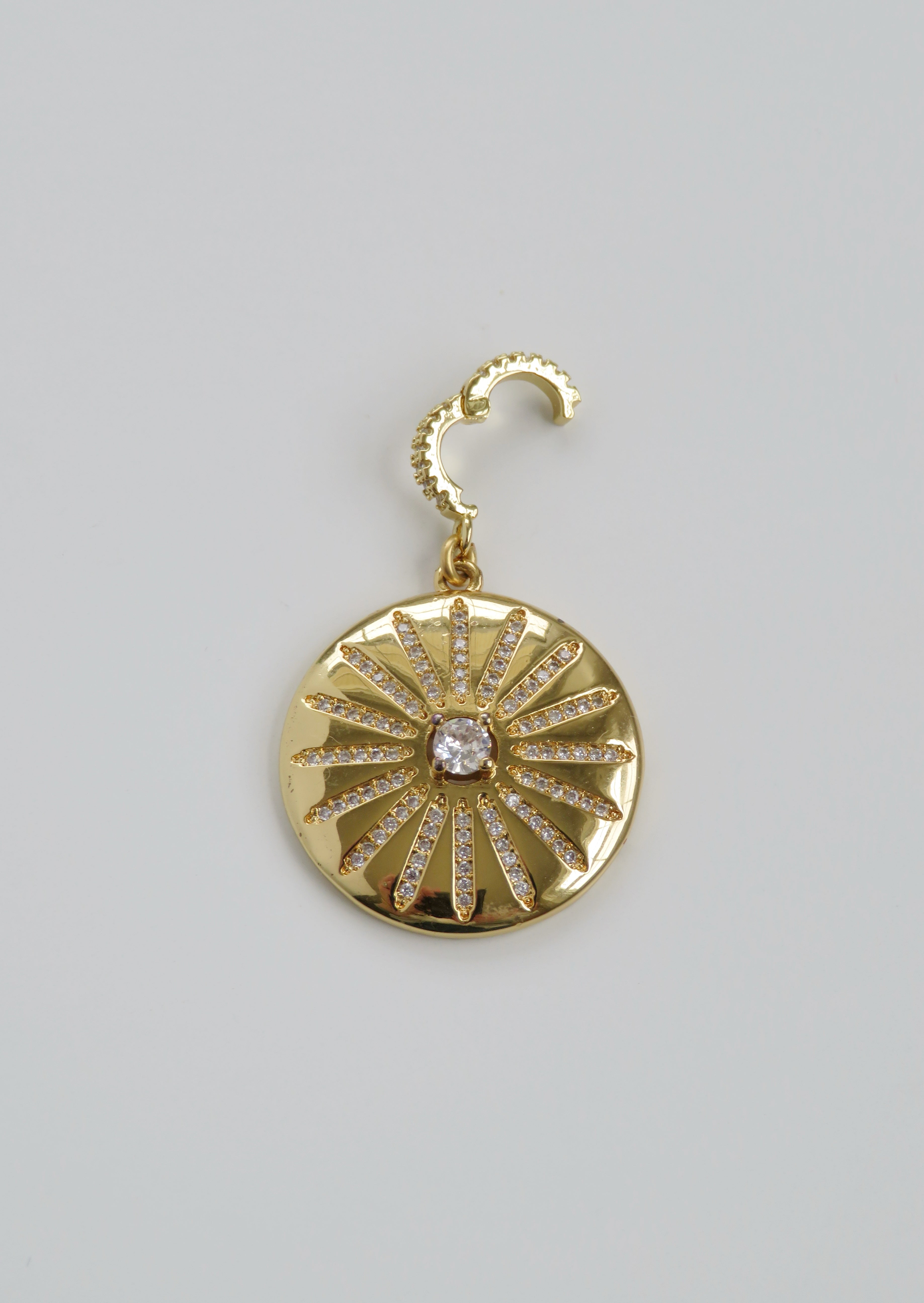 Luminous Pendant on Diamond Hinged Clasp