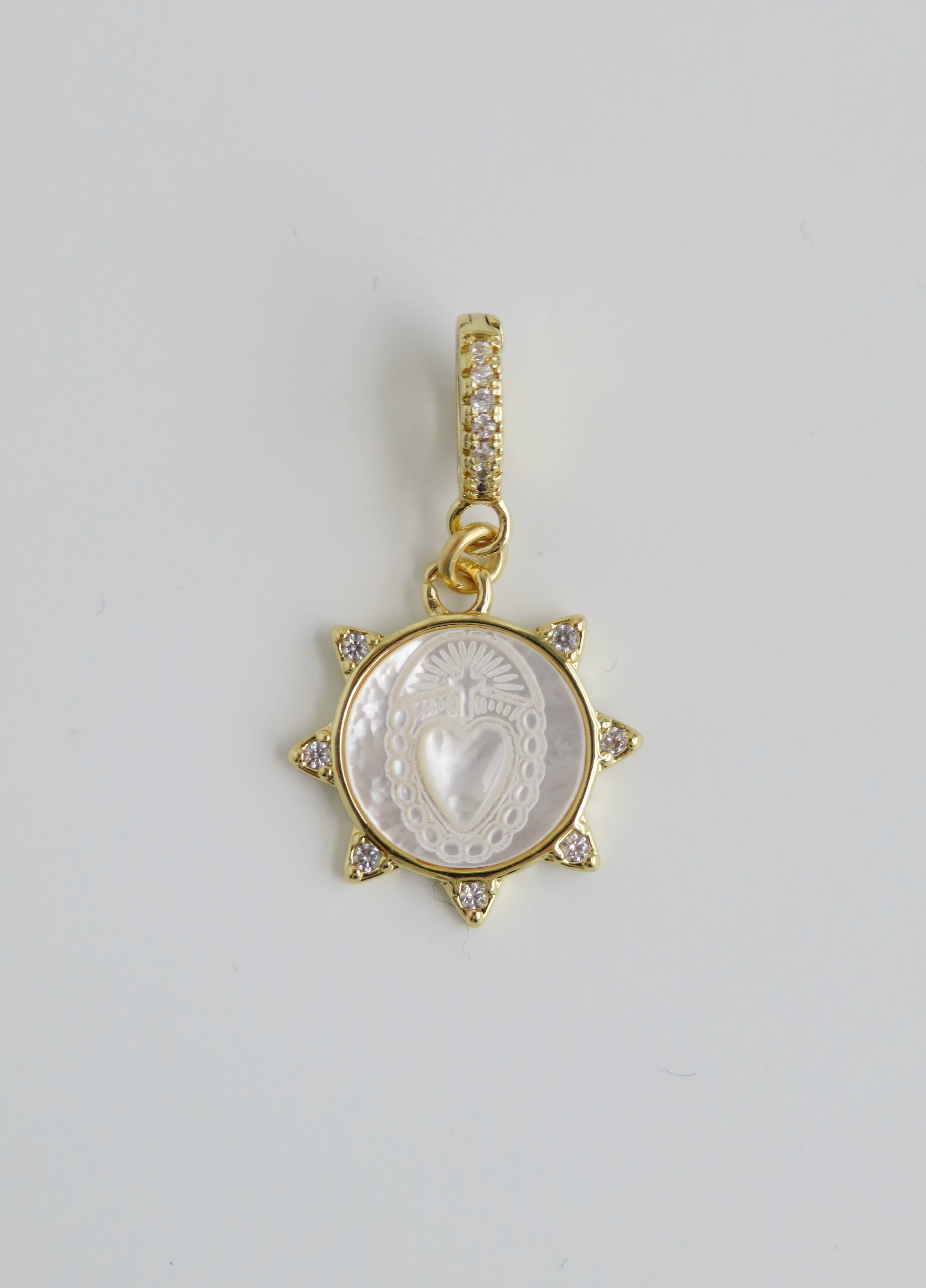 Perla Charms on Diamond Clasp