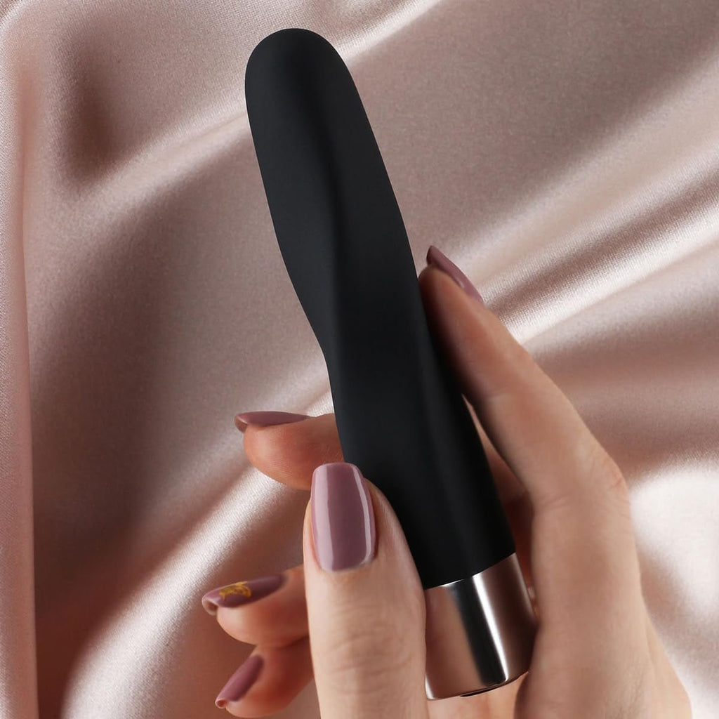 NoirTwist Black Twisting Bullet Vibrator
